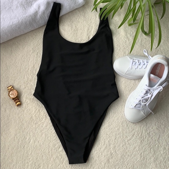 New 🌸 Aerie’s One Piece Bathing Suit high cut🌸 - Picture 2 of 9